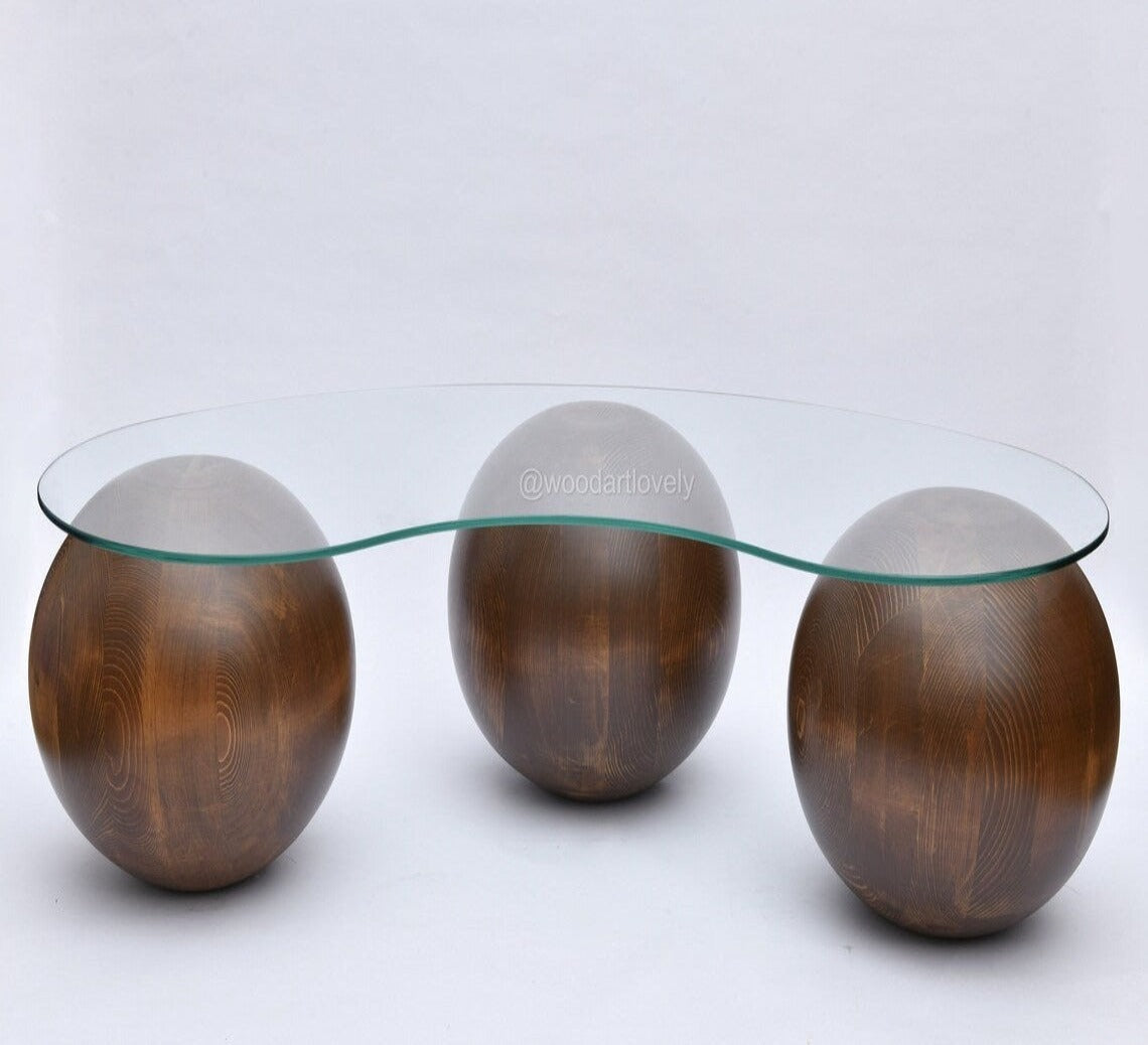 Mesa de centro con bolas de madera de nogal, mesa central, bolas de madera, mesa de vidrio con bolas de madera