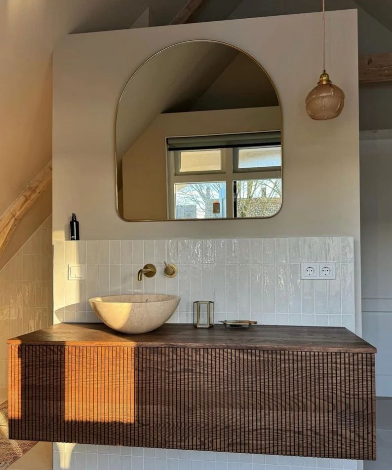 Alya Irregular Wall Mirror - Elegant Asymmetrical Design | Alpken